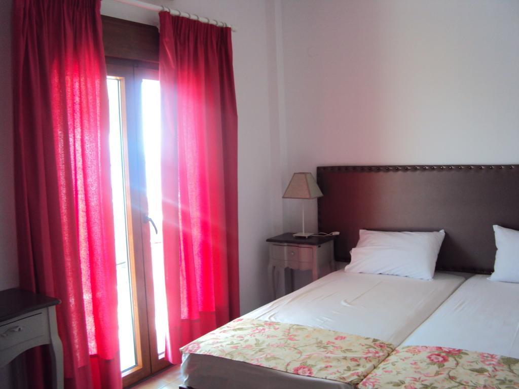 Emmeleia Accommodation By Maria Riga Ouranoupoli Rum bild